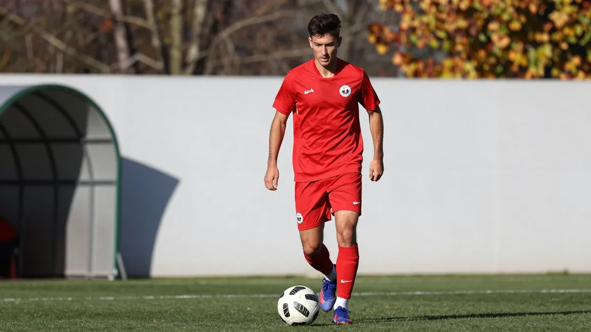 Nottingham Forest missed out on Tijjani Reijnders as the midfielder joined Al-Qadsiah for €61m after being linked with a...