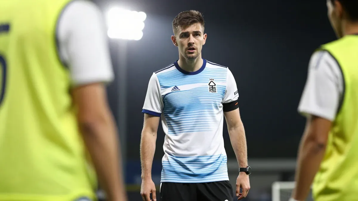 Forest Target Right-Back and Striker Before Window Closes