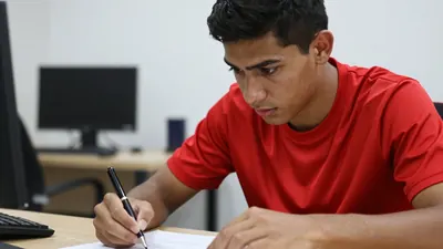 Nottingham Forest have paid €18m for Gustavo Puerta and will loan him to Olympiakos, with Bayer Leverkusen earning €8.5m...