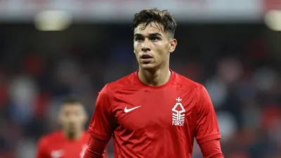 Nottingham Forest chase Givairo Read as Feyenoord demands €33m