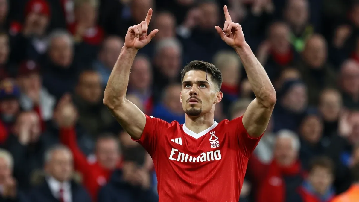 Nottingham Forest earned a 2-2 draw at Anfield, with Liverpool manager Andoni Iraola frustrated by a substitution delay...